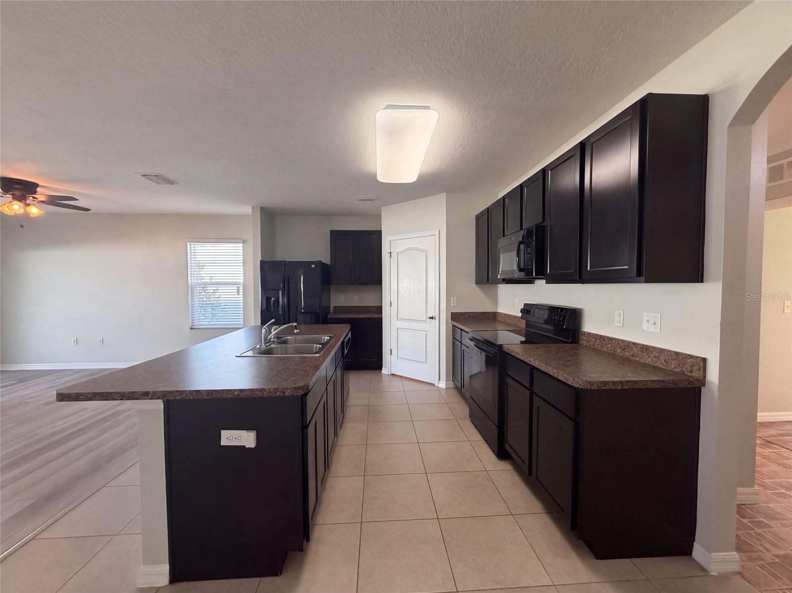 4269 Bramblewood Loop Property Photo 2