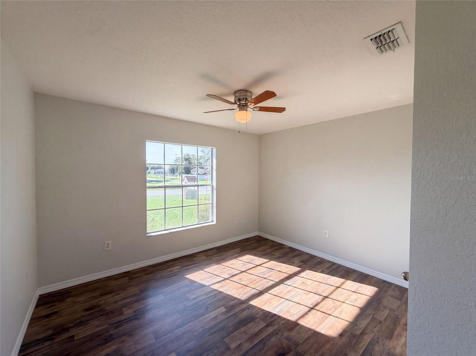 6041 Parnell Ave Property Photo 18