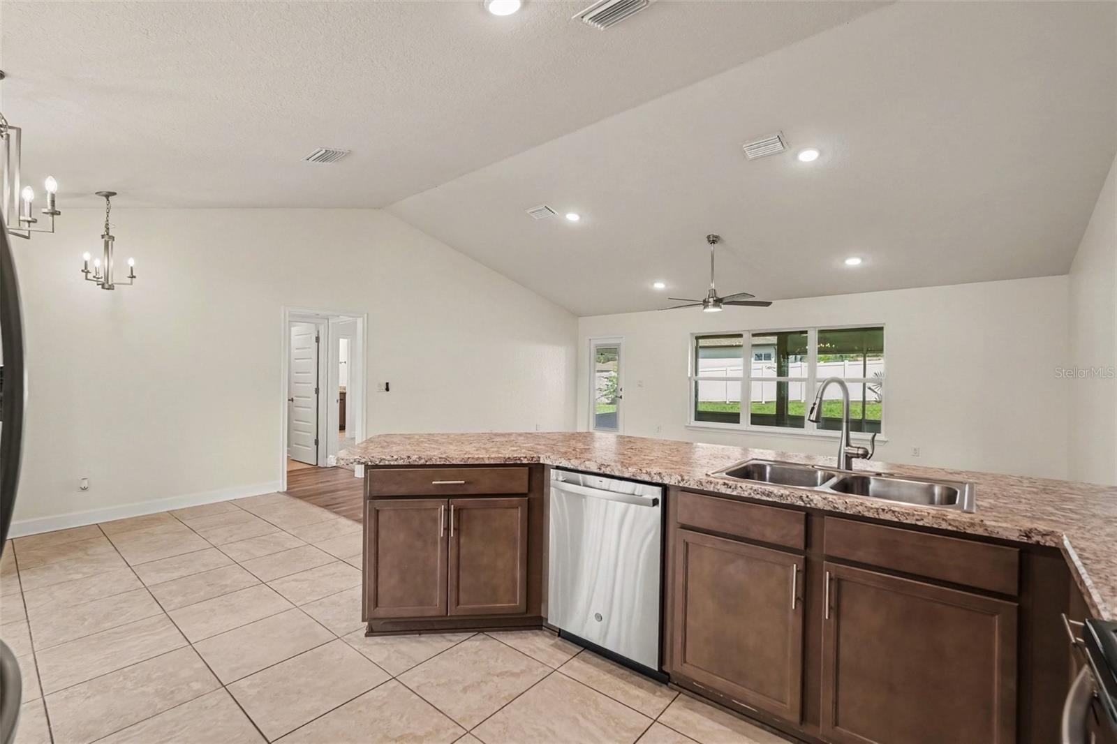 2363 Ring Rd Property Photo 13