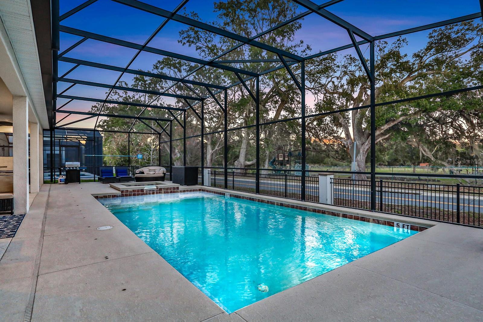 2541 Shanti Dr Property Photo 4