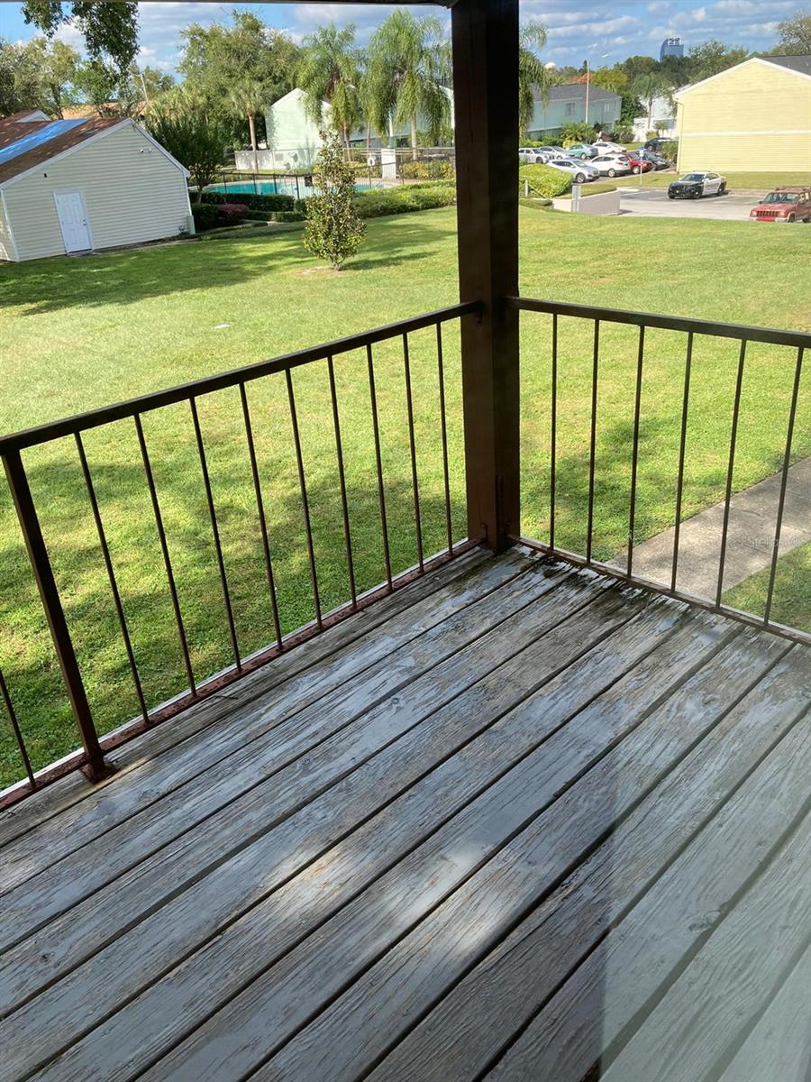 300 Cherokee Ct #f Property Photo 16