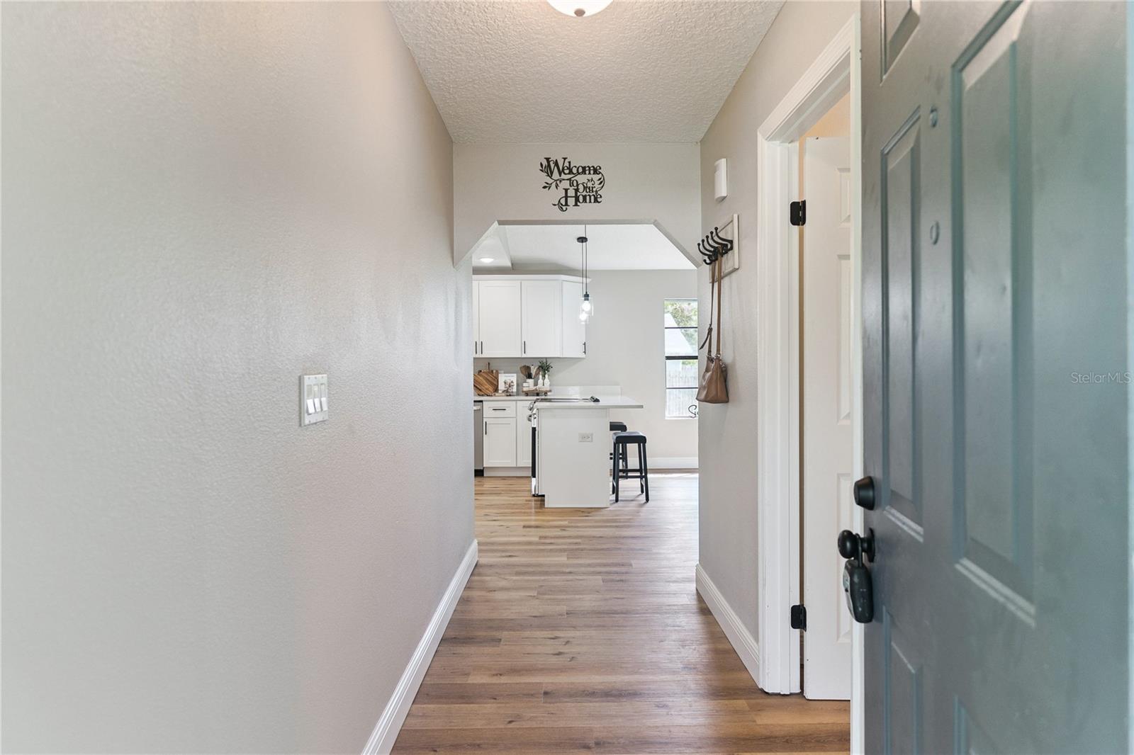 3211 Travelers Palm Dr Property Photo 5
