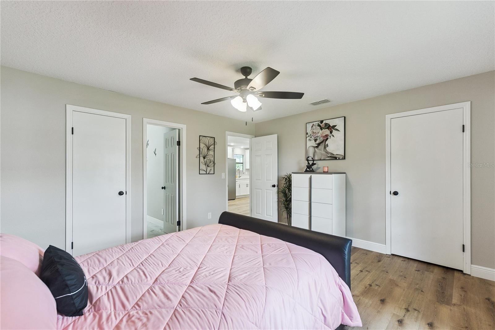 3211 Travelers Palm Dr Property Photo 14