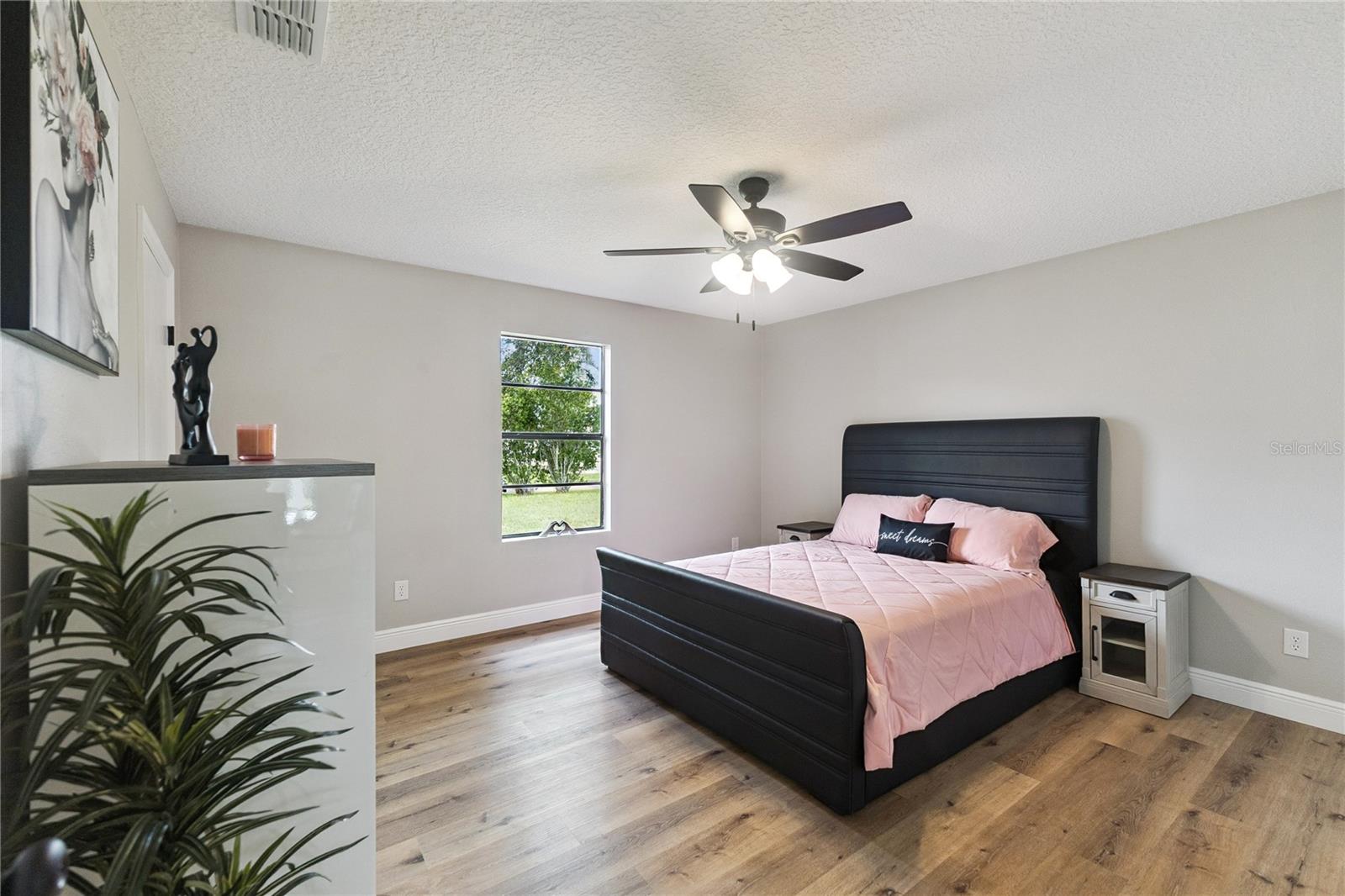 3211 Travelers Palm Dr Property Photo 15