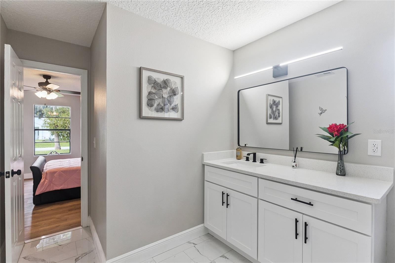 3211 Travelers Palm Dr Property Photo 17