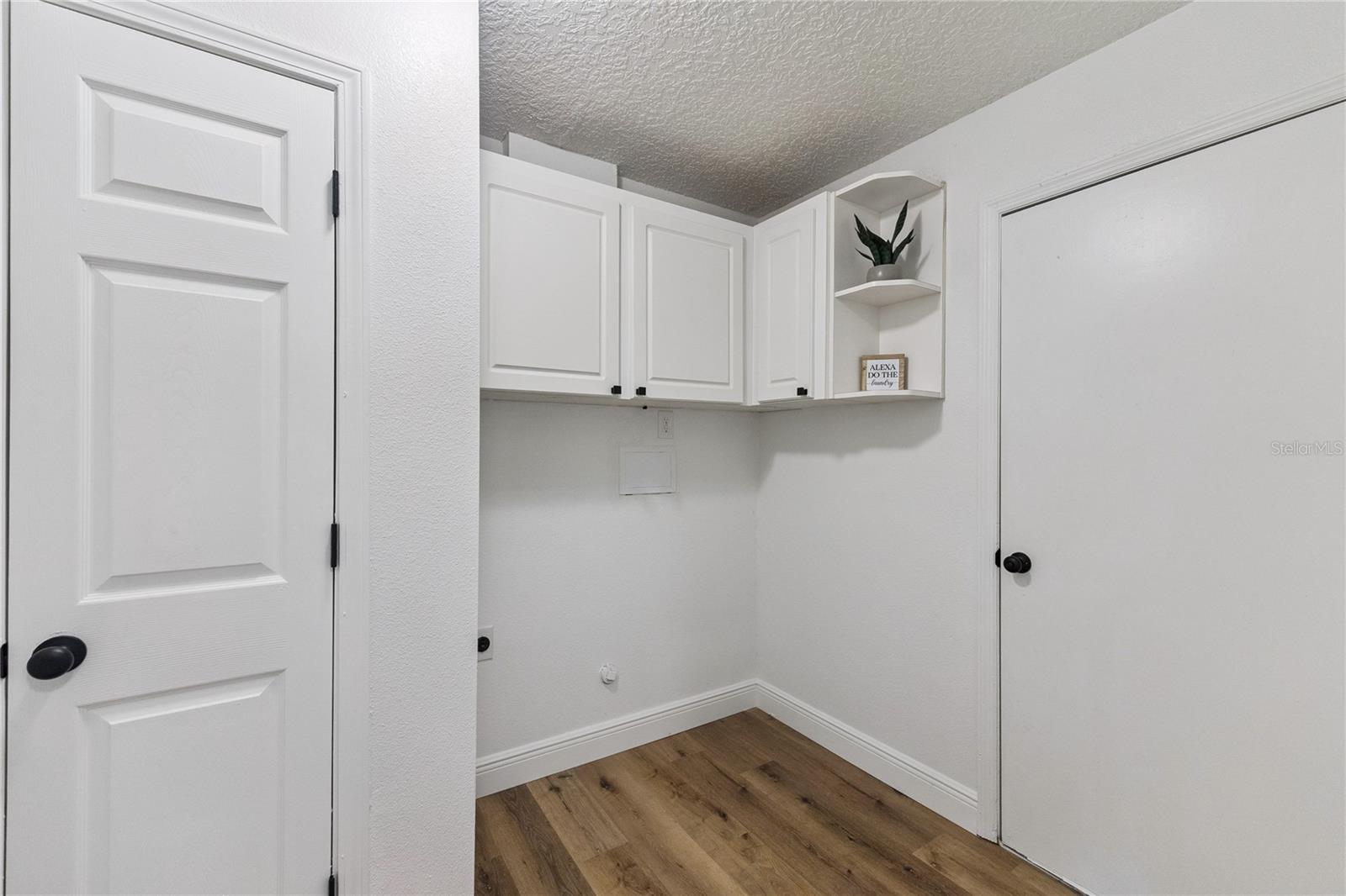 3211 Travelers Palm Dr Property Photo 23