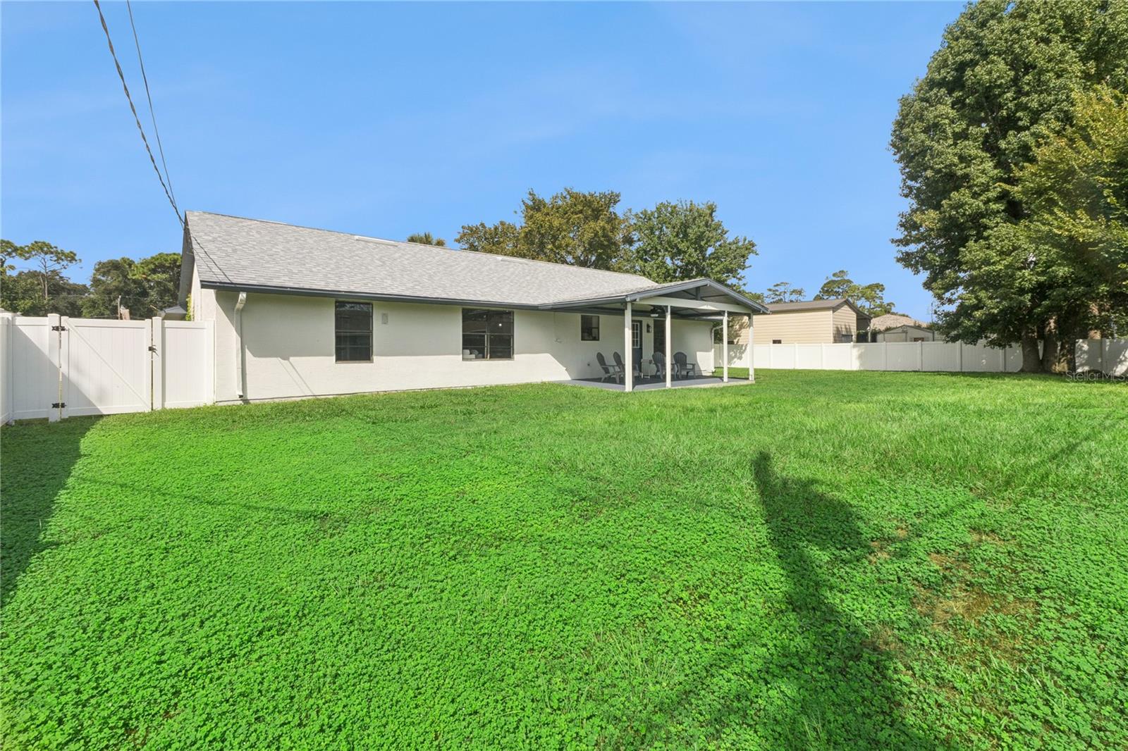 3211 Travelers Palm Dr Property Photo 27