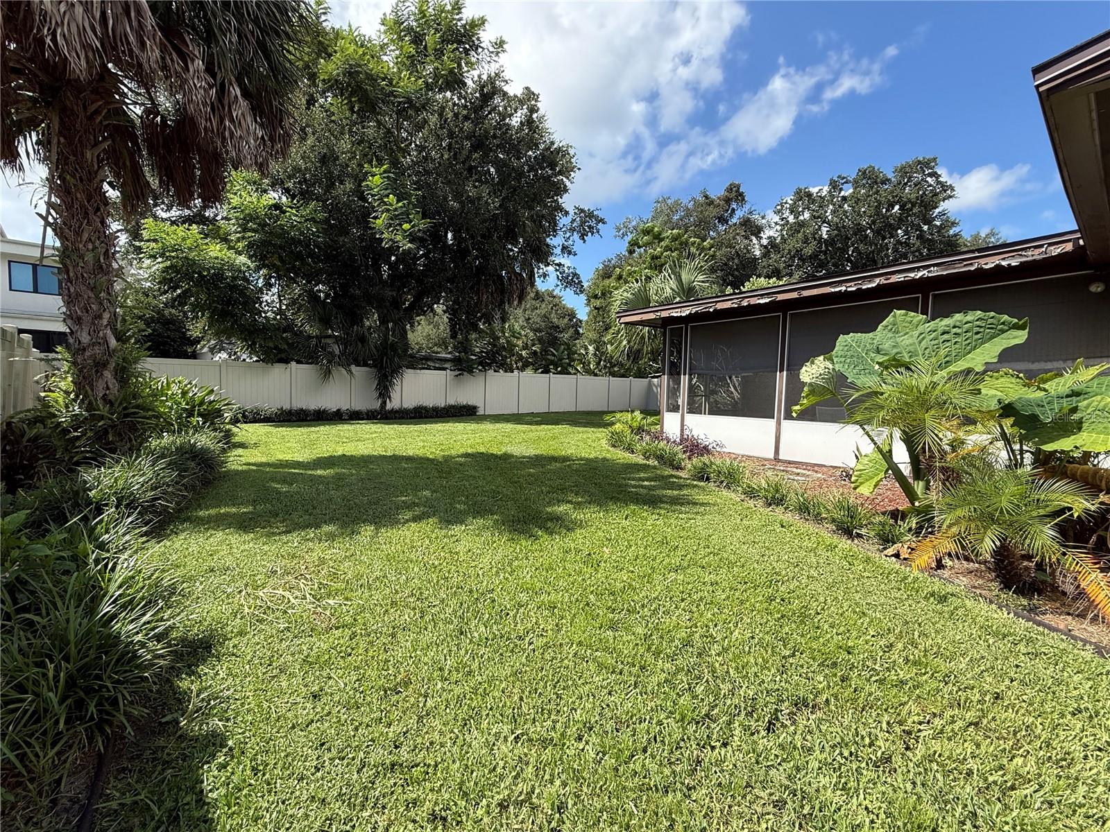1818 Dover Rd Property Photo 44