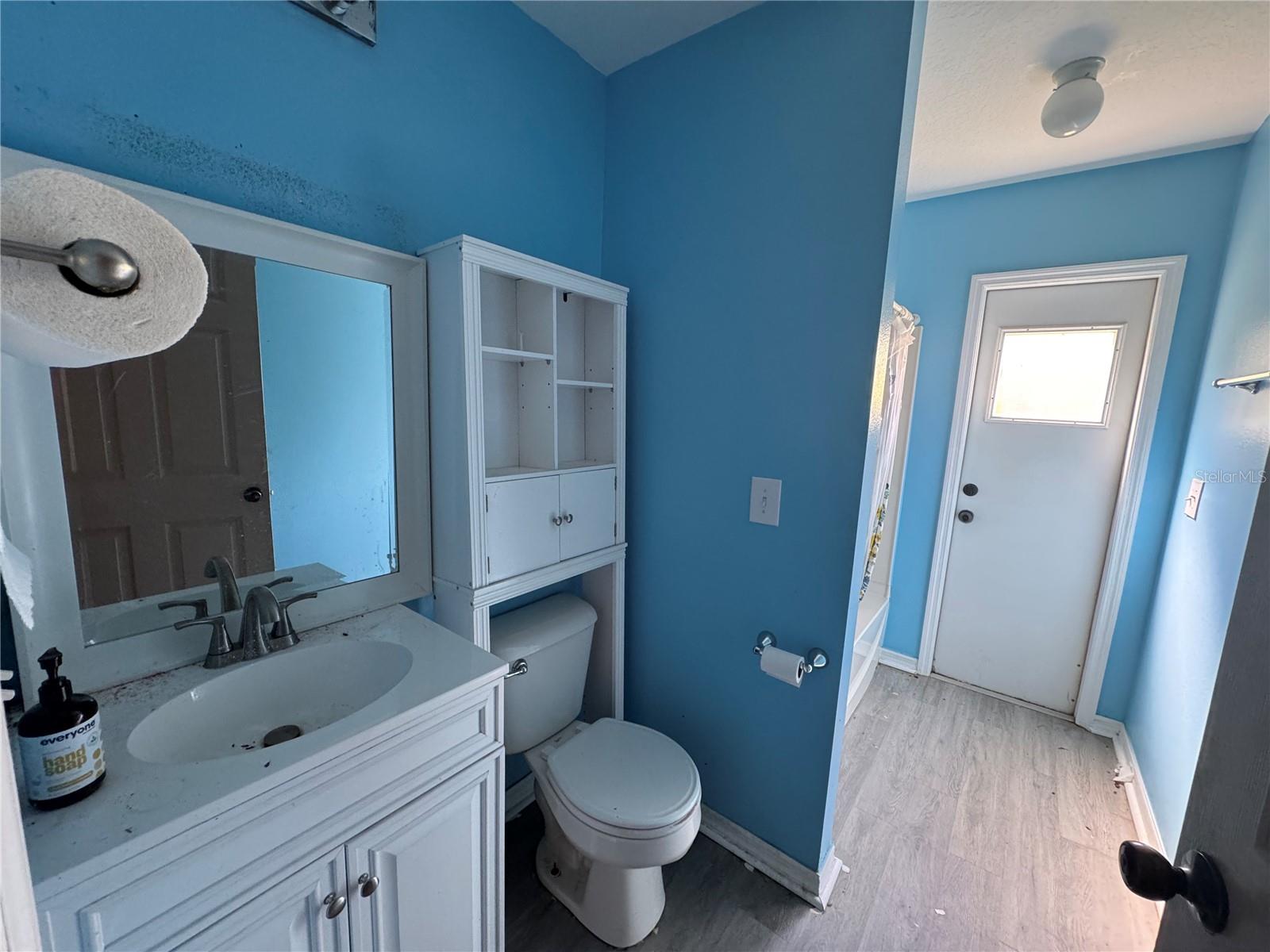 430 Southridge Rd Property Photo 13
