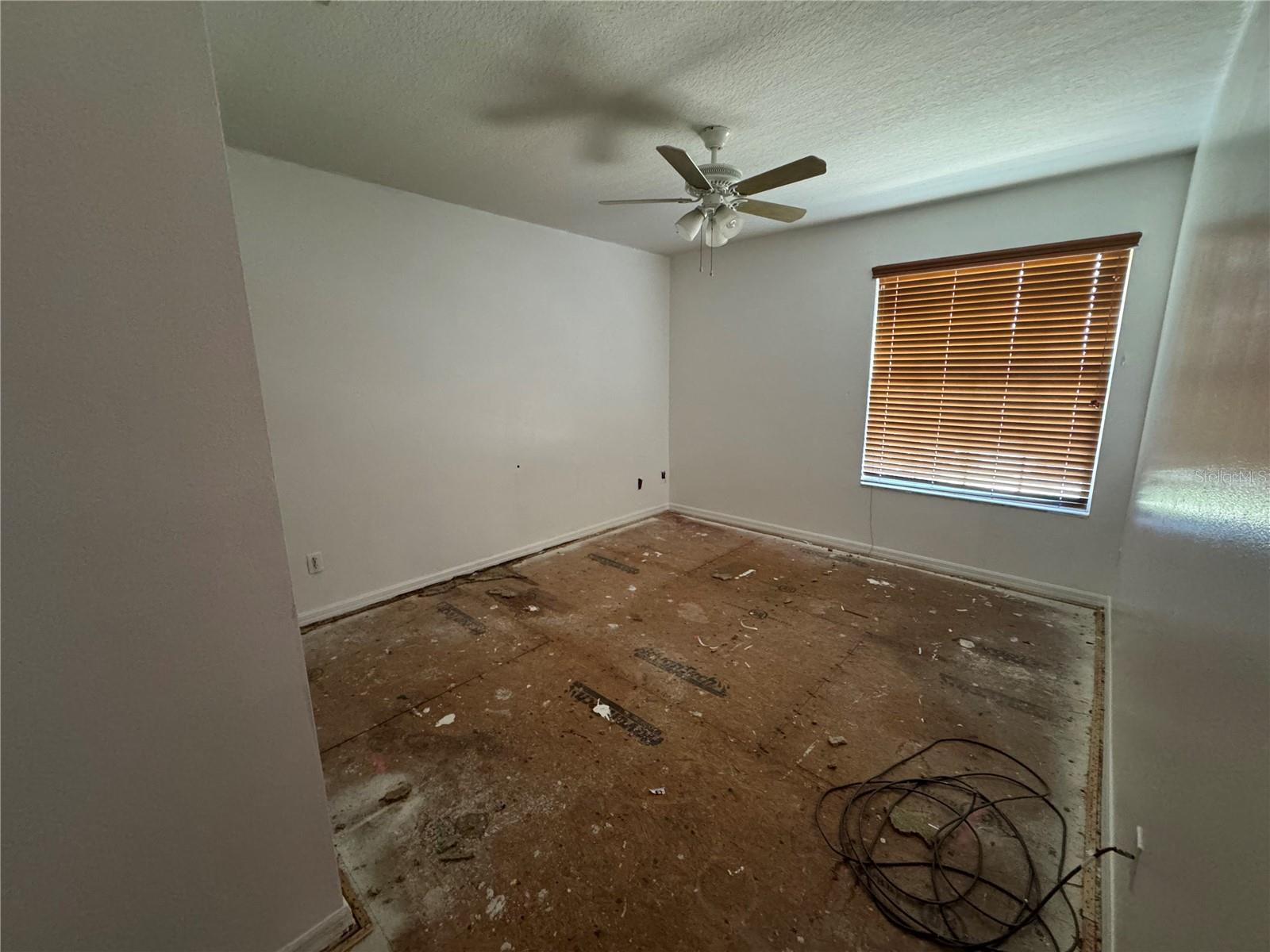 430 Southridge Rd Property Photo 14