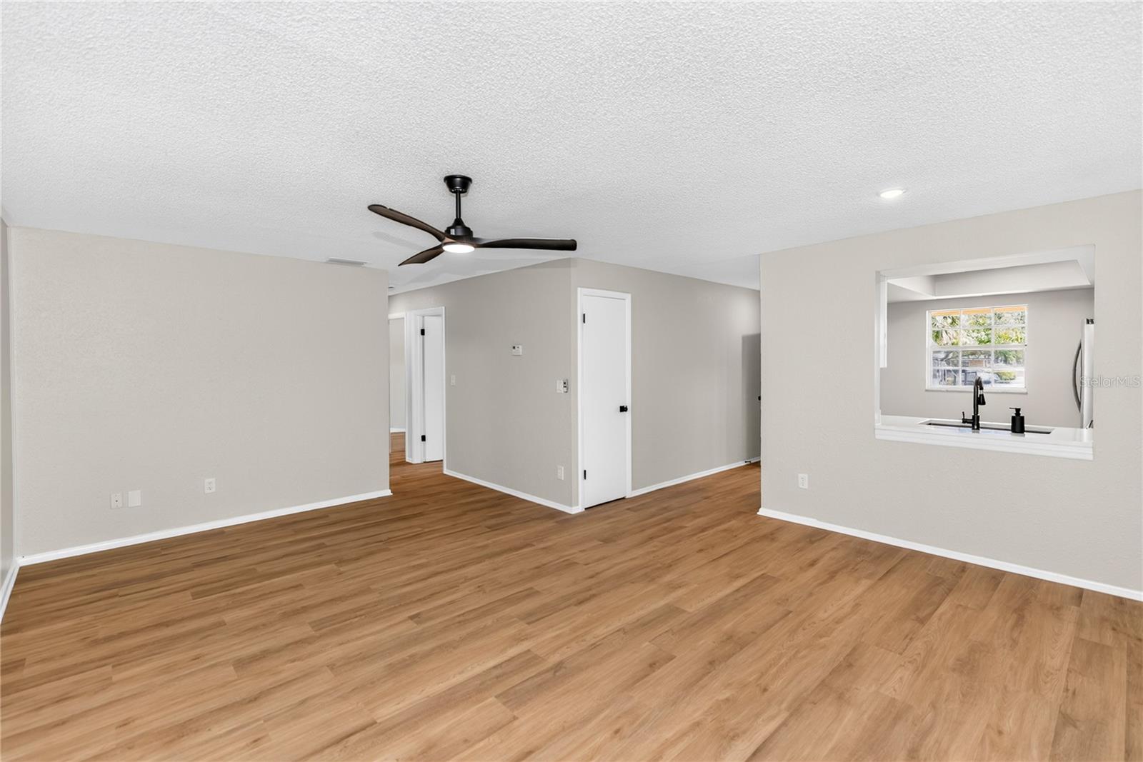 236 Mont Blanc Ct #100 Property Photo 10