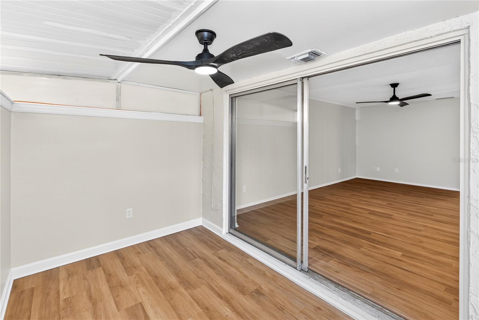 236 Mont Blanc Ct #100 Property Photo 12