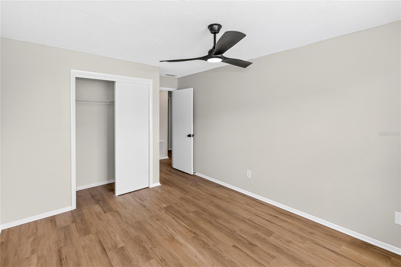 236 Mont Blanc Ct #100 Property Photo 21