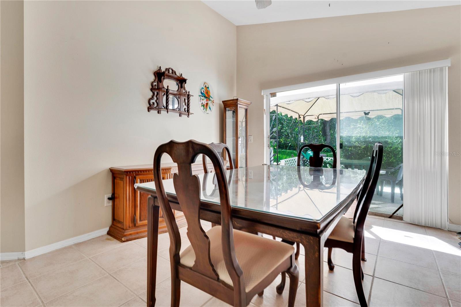 2134 Cobblefield Cir Property Photo 12