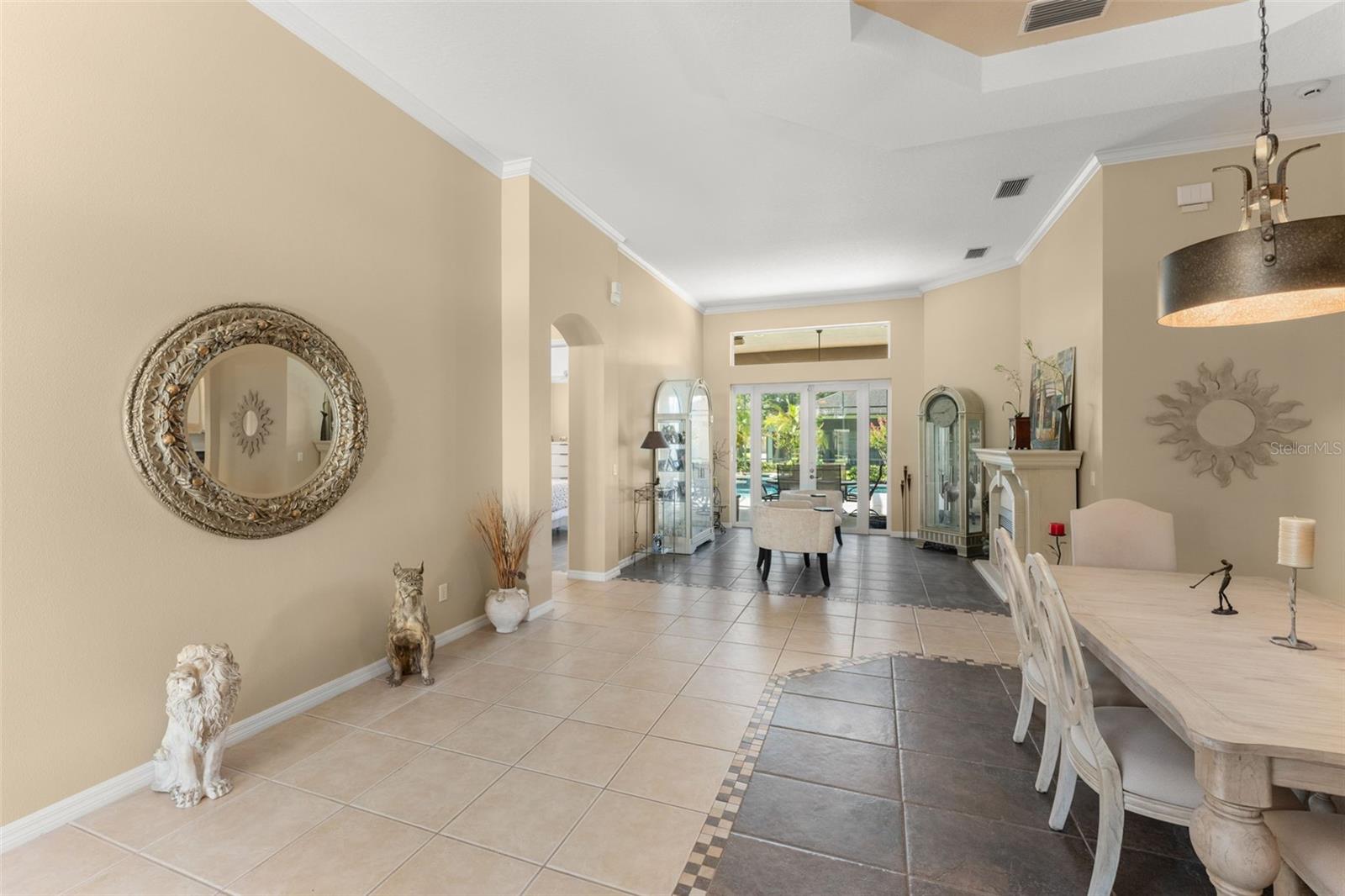 3833 Emerald Estates Cir Property Photo 3