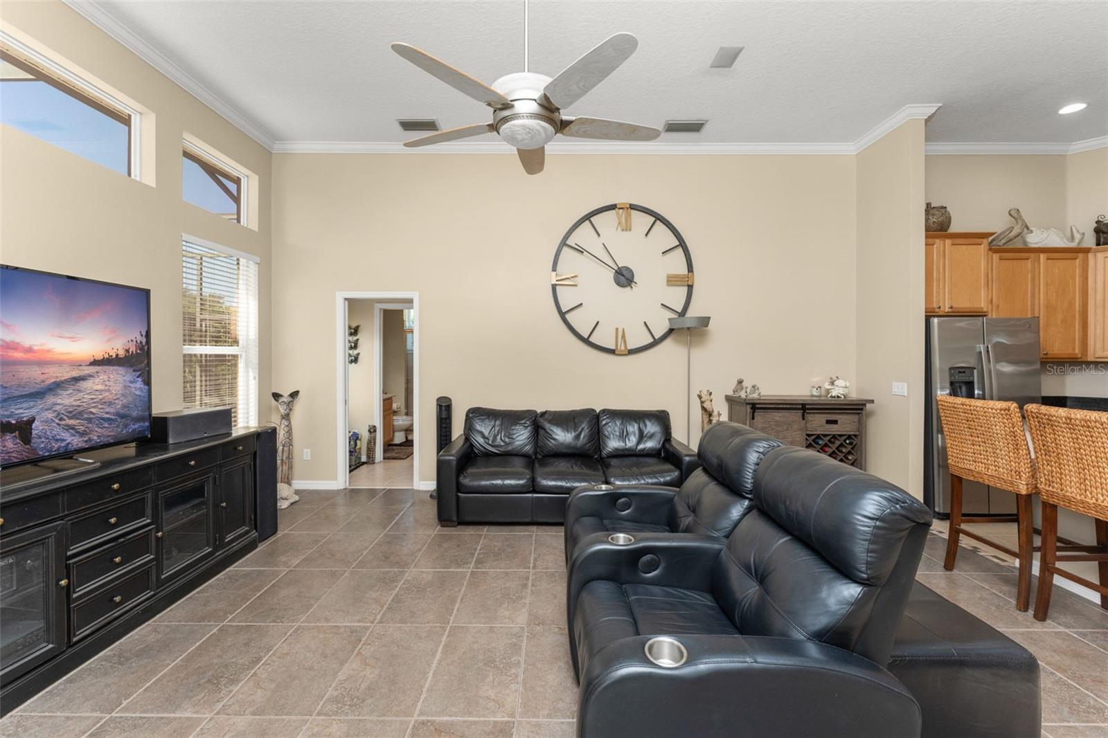 3833 Emerald Estates Cir Property Photo 28