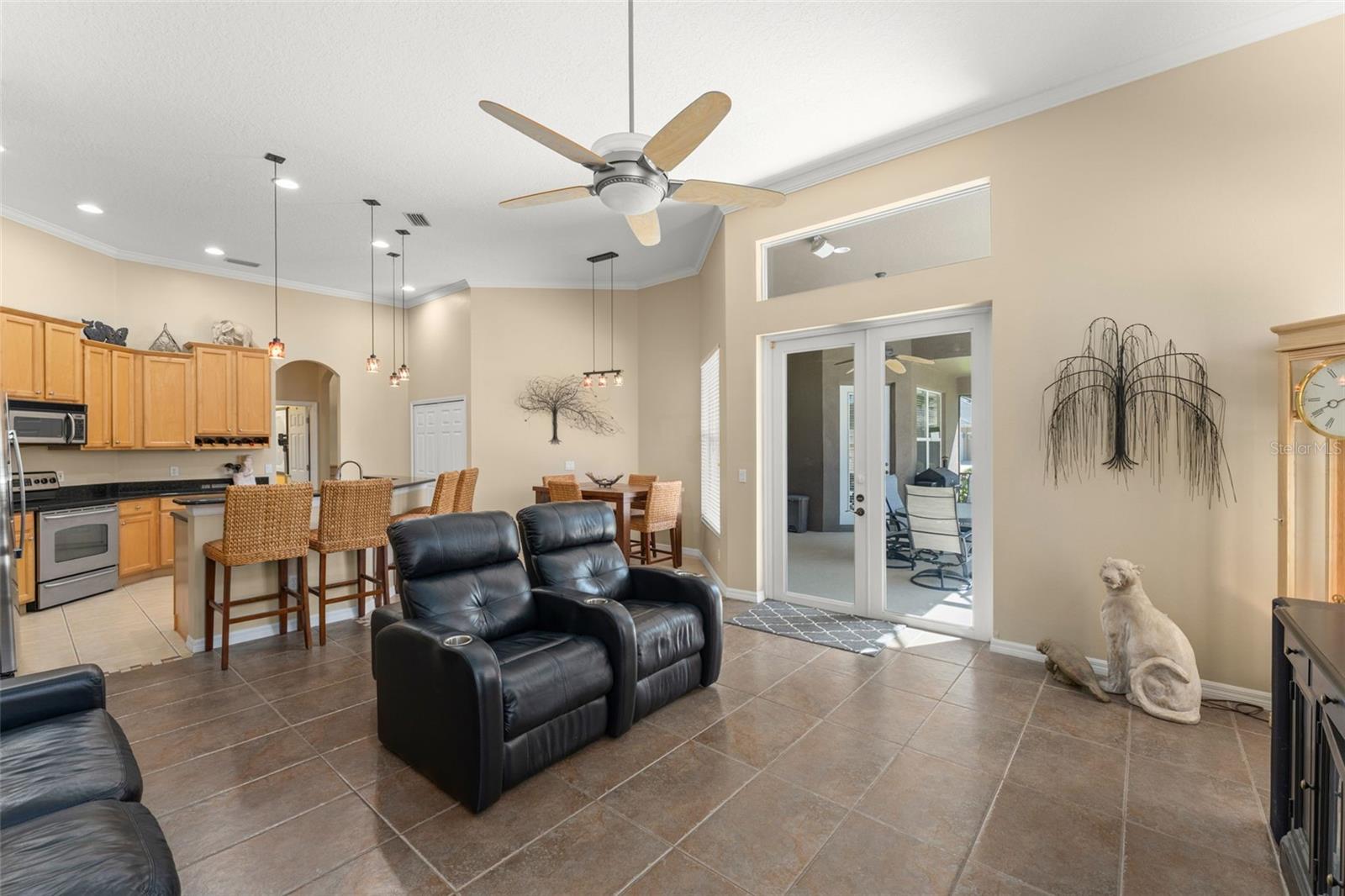 3833 Emerald Estates Cir Property Photo 30