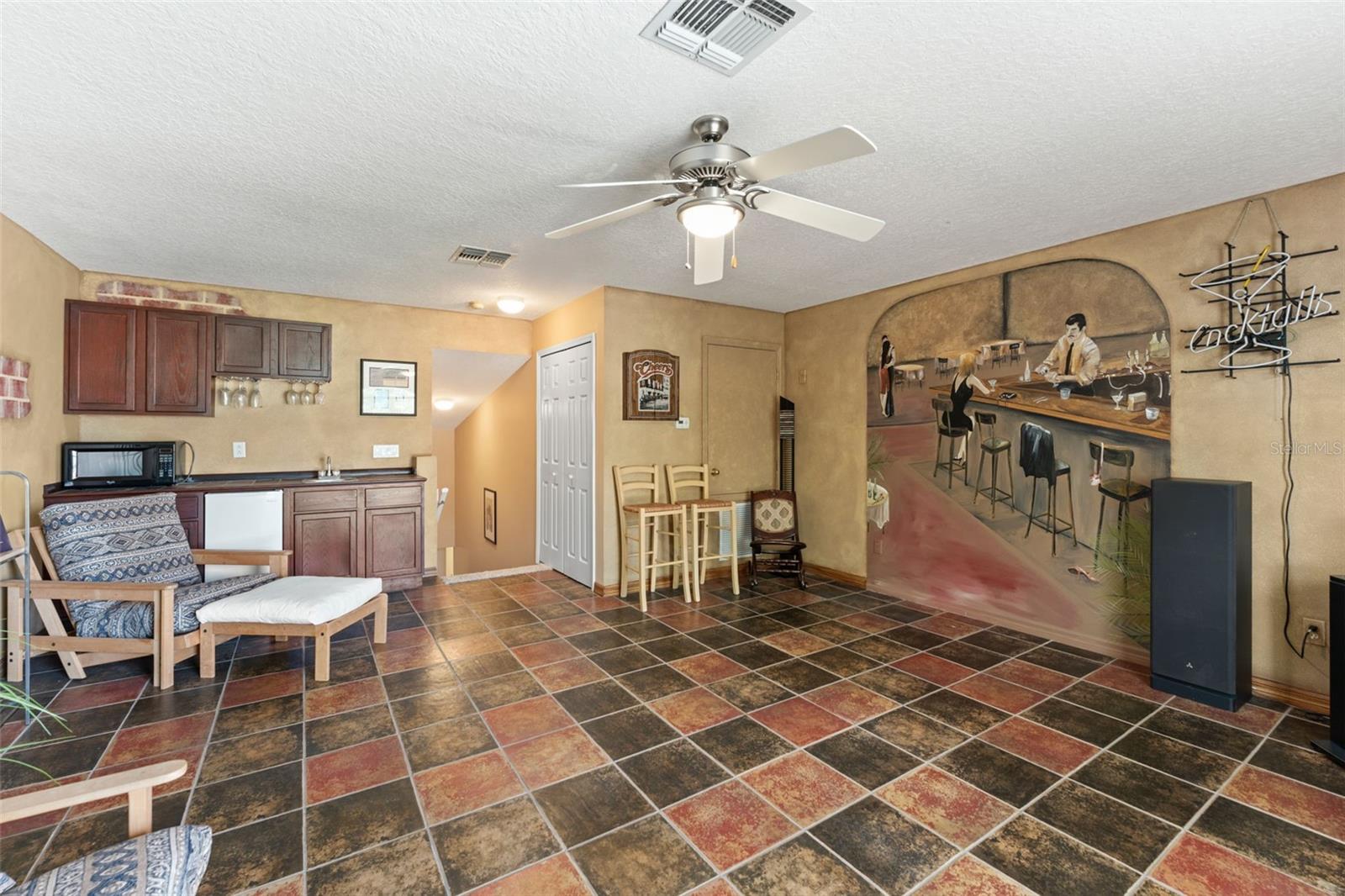 3833 Emerald Estates Cir Property Photo 43