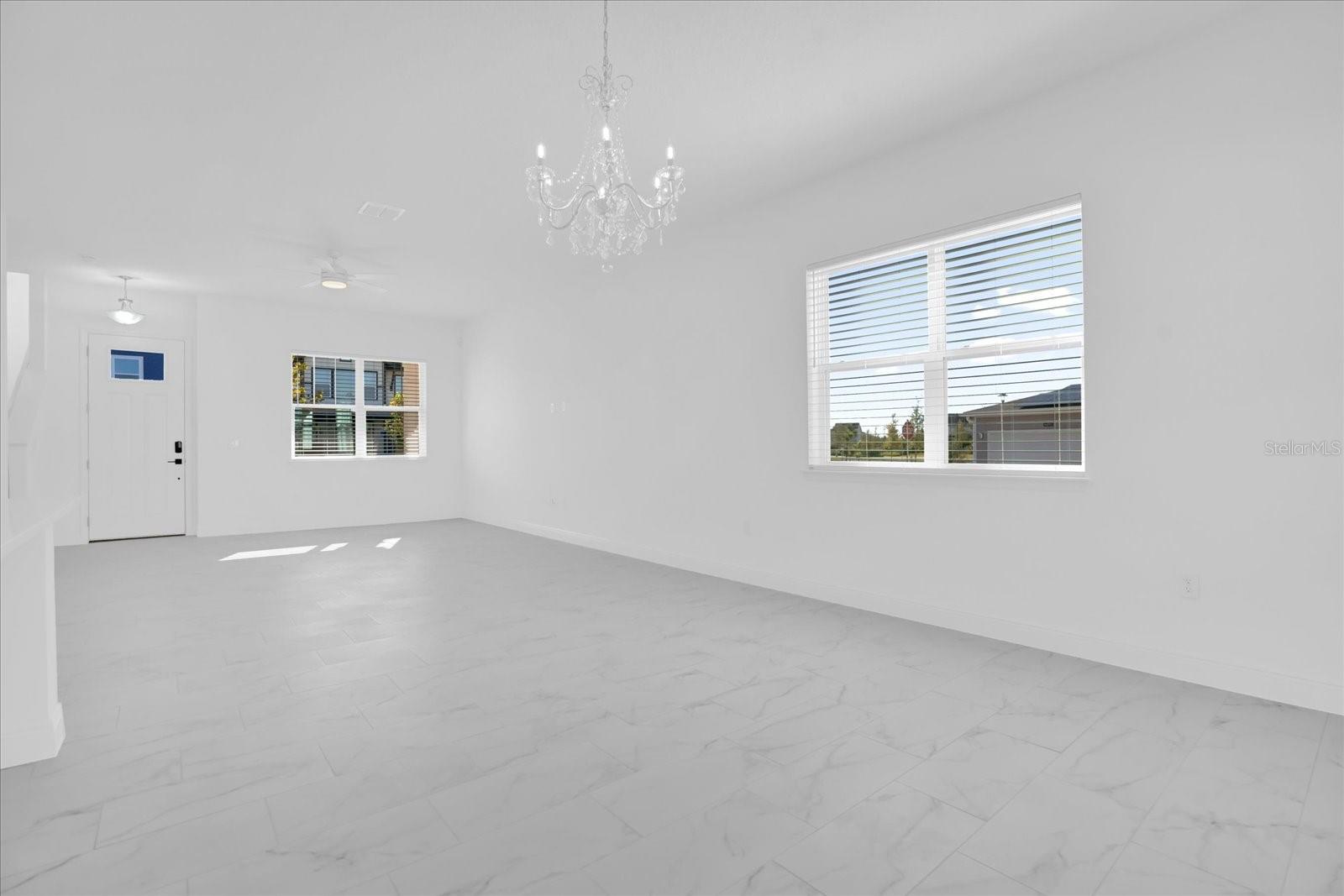 3006 Mirage Pl Property Photo 3