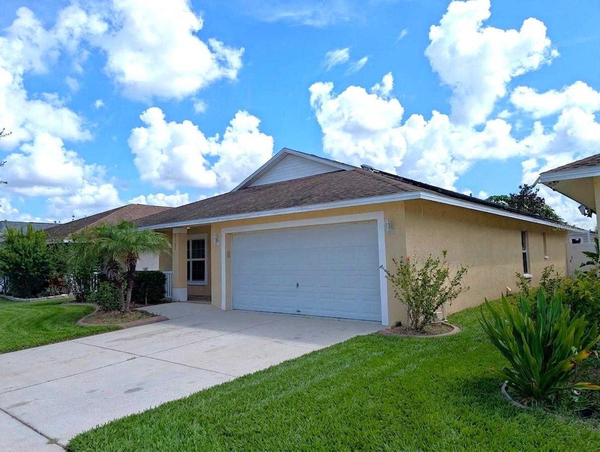 1122 Shared Passion St Property Photo 2