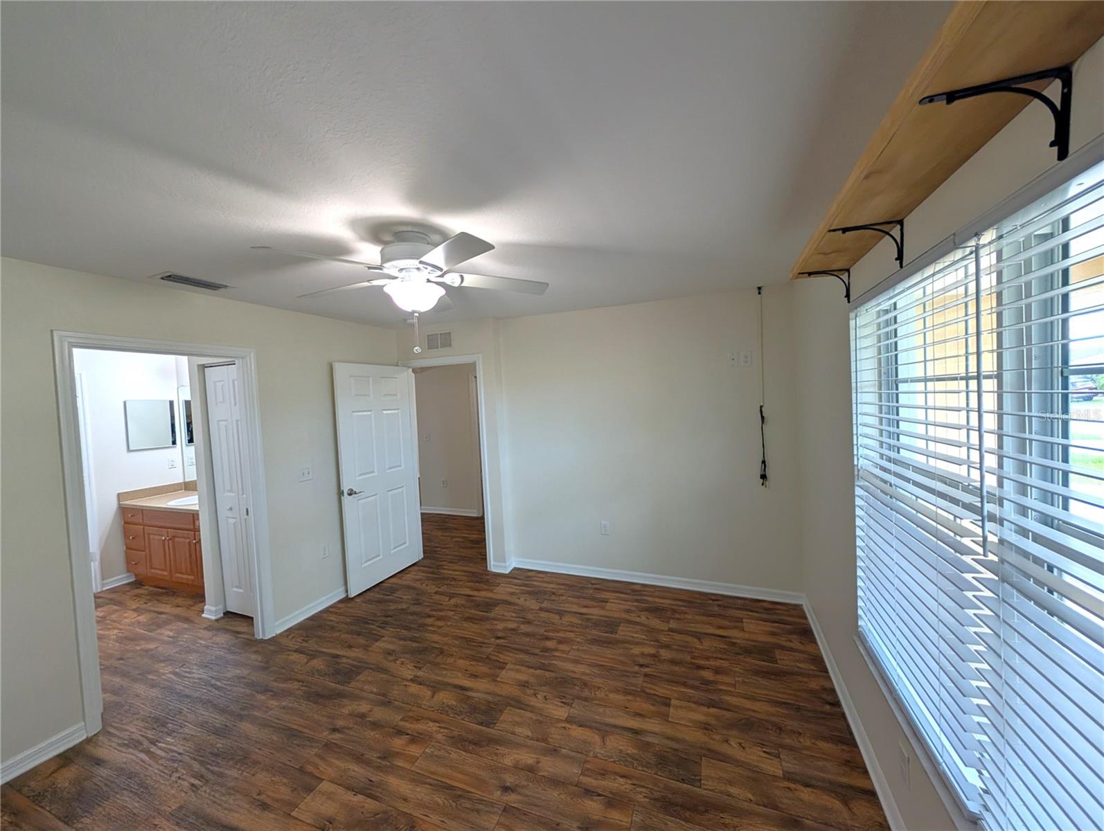 1122 Shared Passion St Property Photo 9