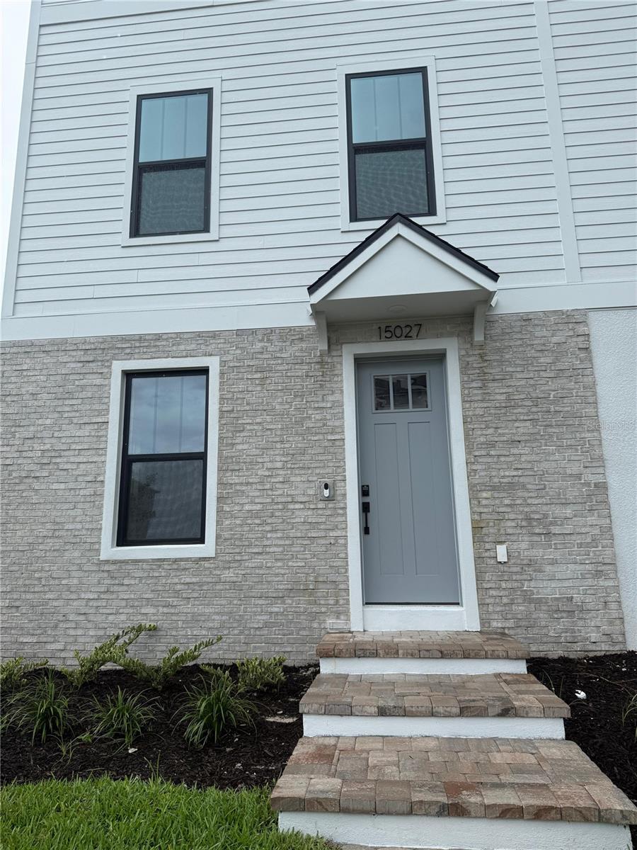 15027 GROVESIDE RD Property Photo 1