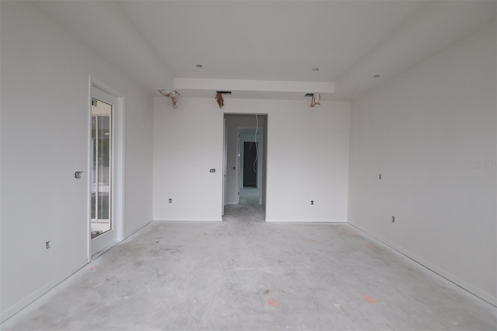 2624 Ravencliffe Ter Property Photo 8