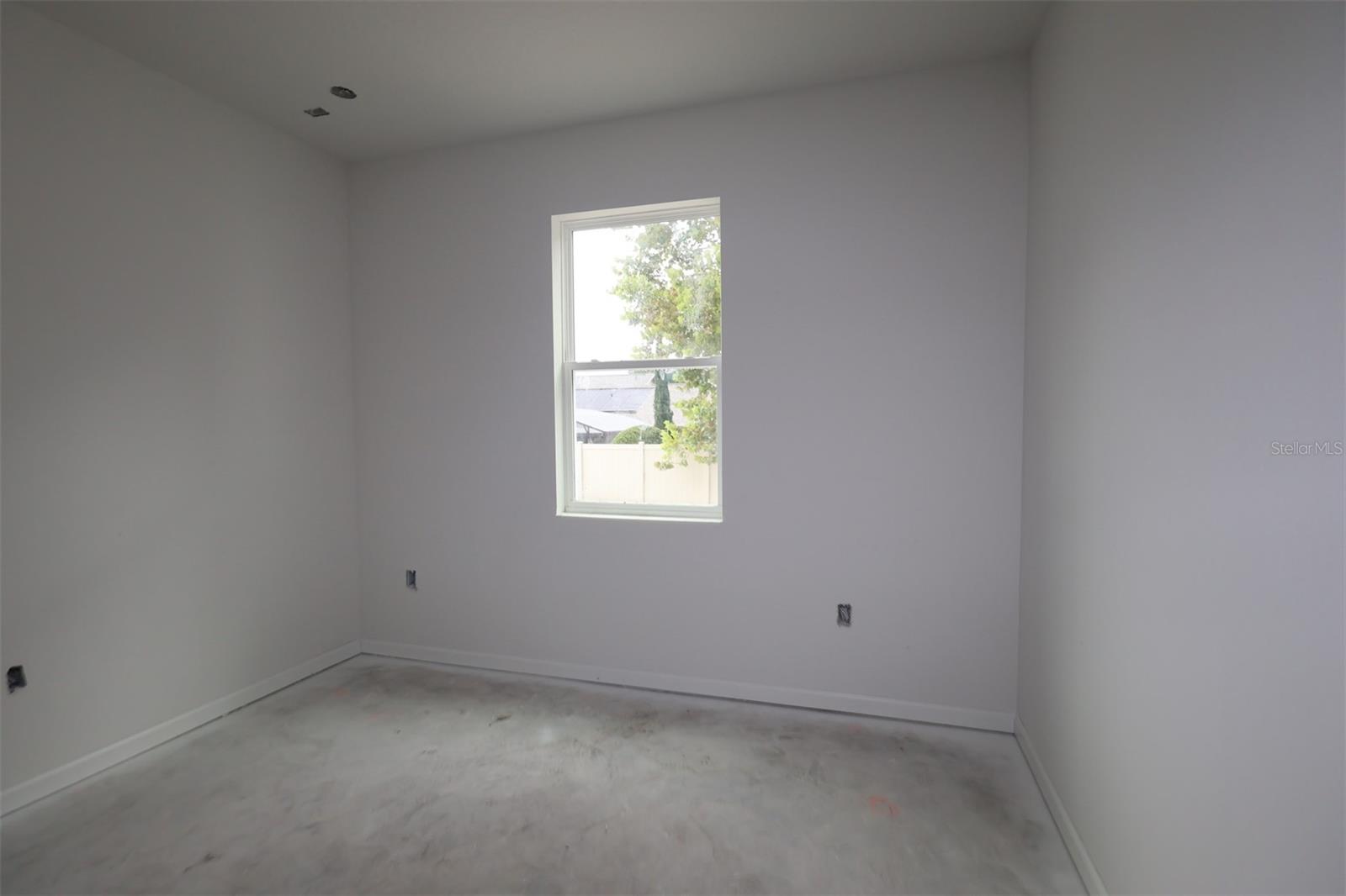 2624 Ravencliffe Ter Property Photo 11