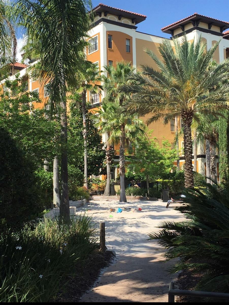 12539 Floridays Resort Dr #411d Property Photo 33