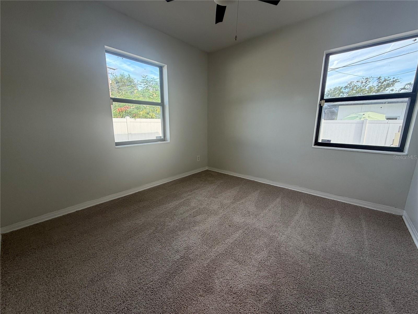601 Myrtle Way S Property Photo 20