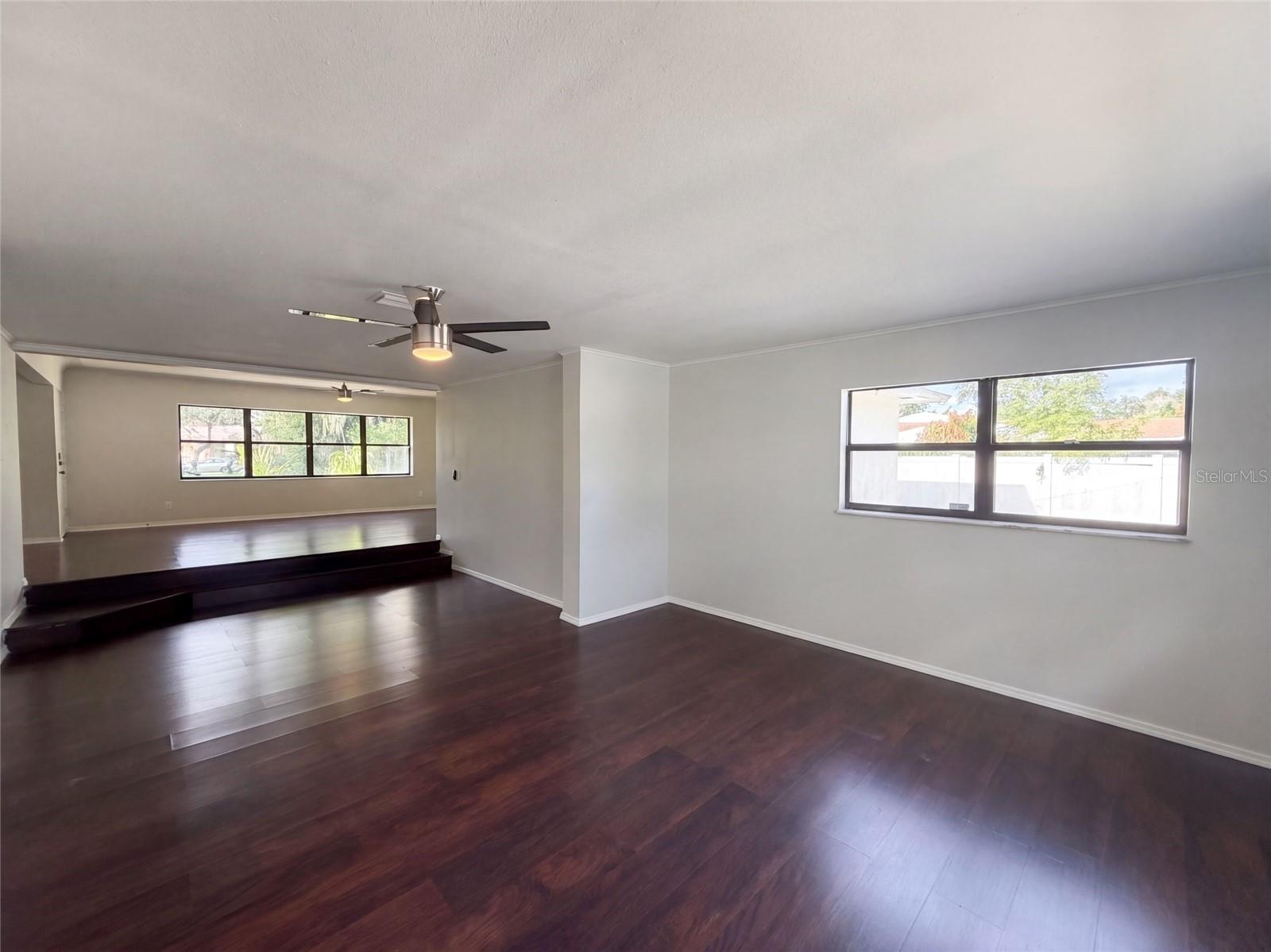 601 Myrtle Way S Property Photo 33