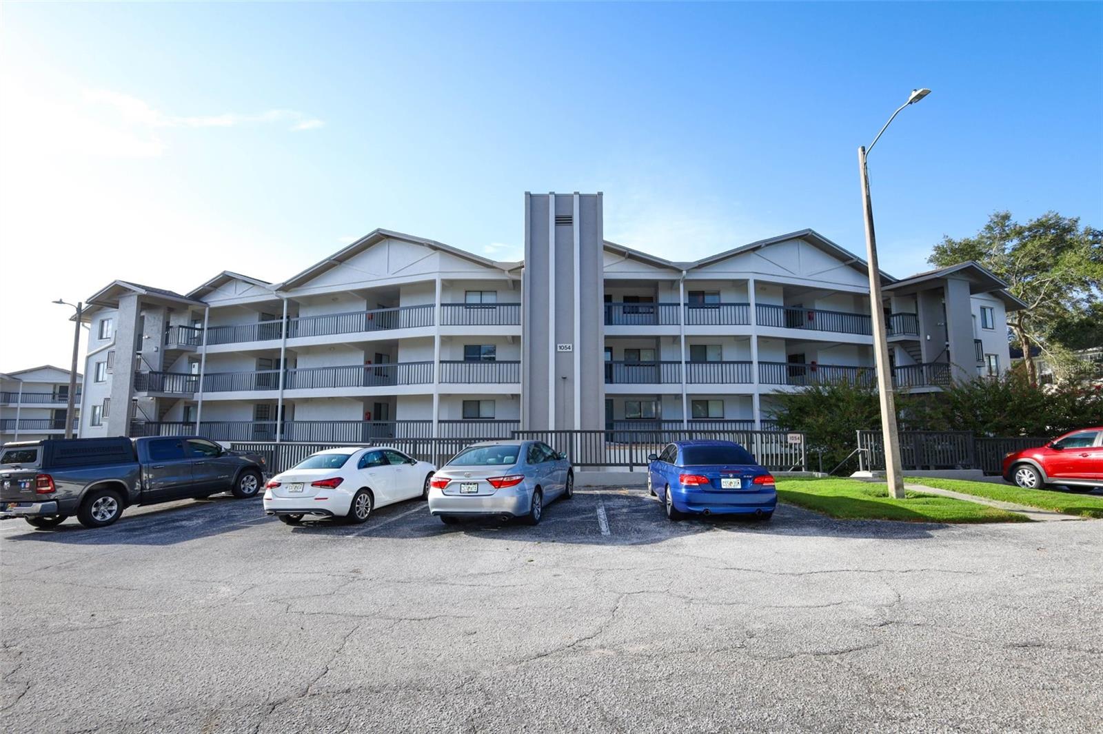 1054 Lotus Cove Ct #614 Property Photo