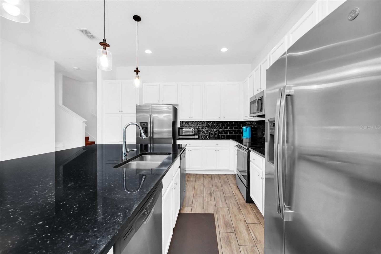 348 Marcello Blvd Property Photo 21