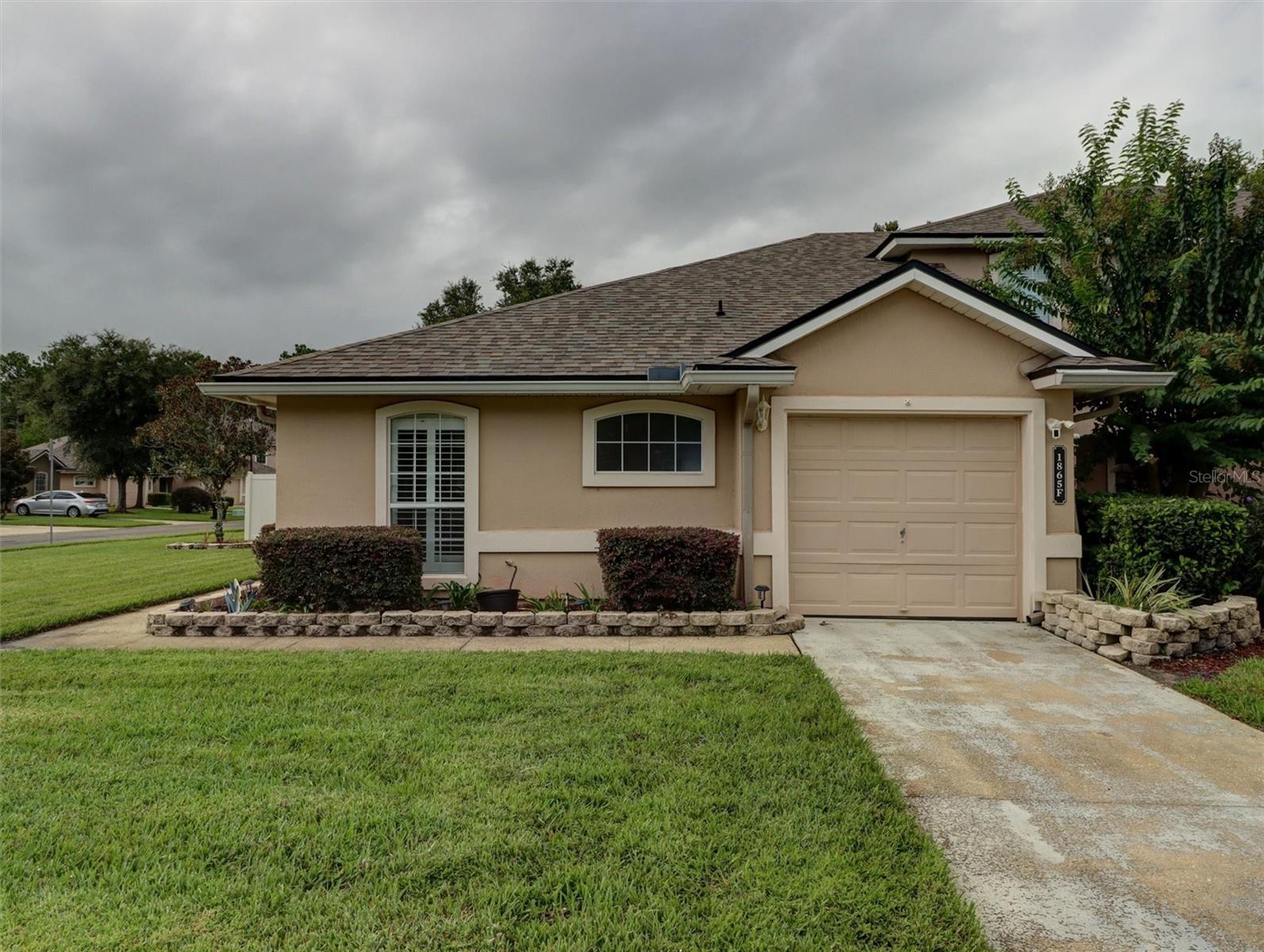 1865 Green Springs Cir #f Property Photo 1
