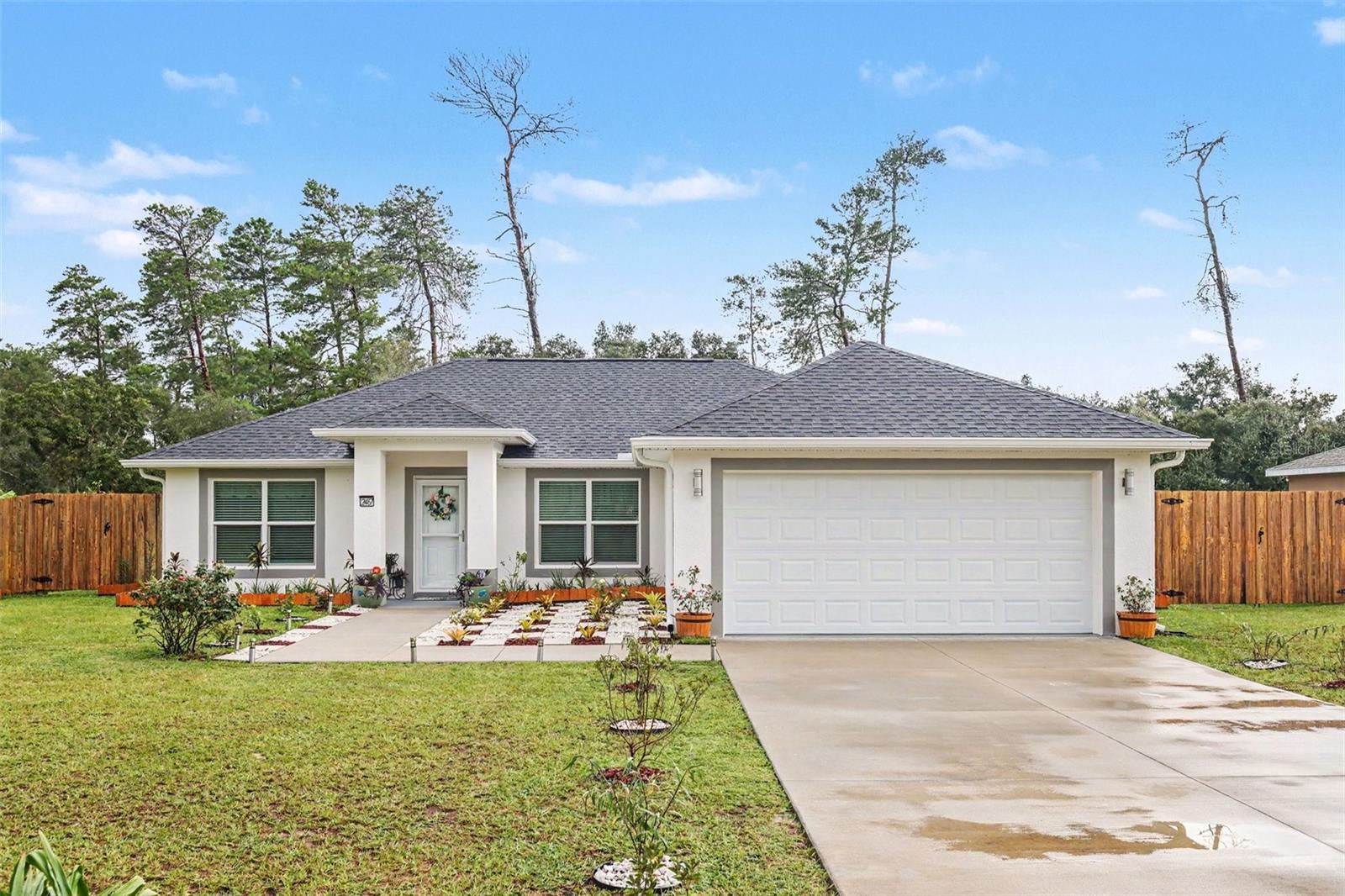 2467 SW 168TH LOOP Property Photo 1