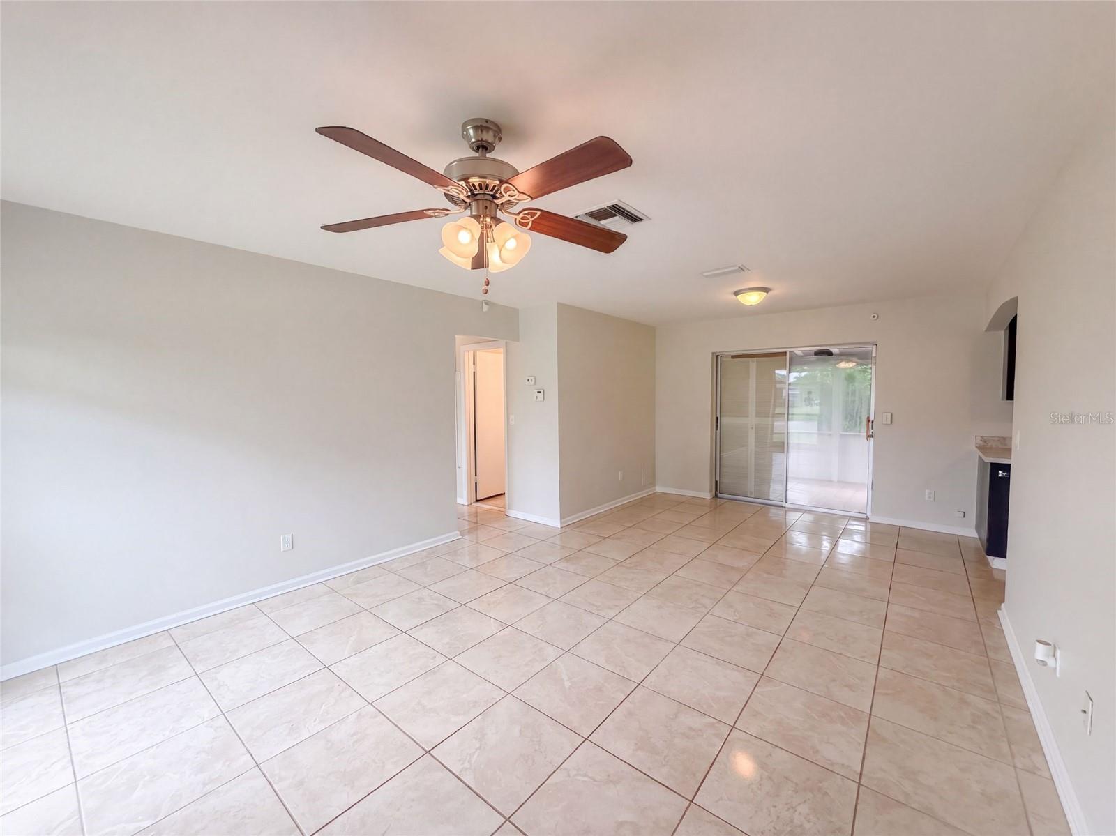 1521 Fort Smith Blvd Property Photo 22