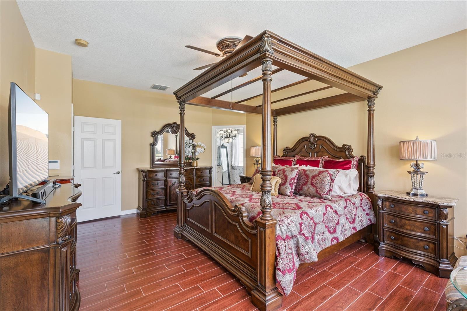 10407 Windermere Chase Blvd Property Photo 21