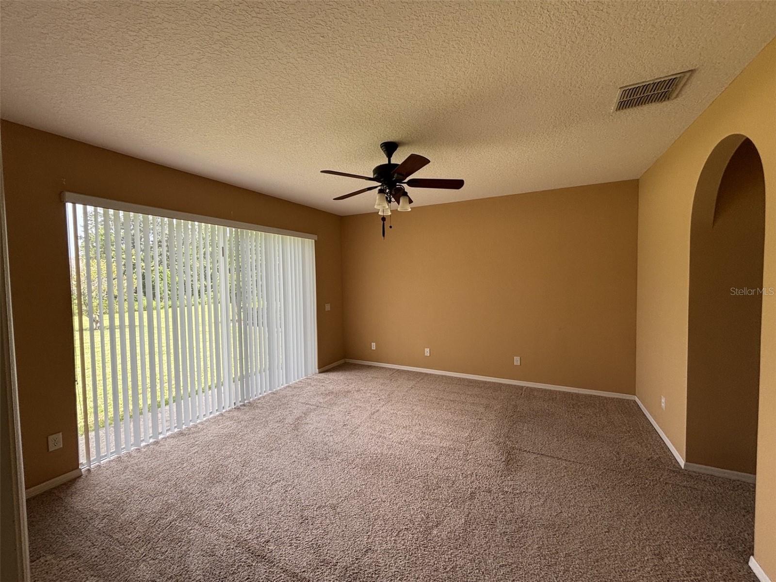 561 Strathclyde Ct Property Photo 14