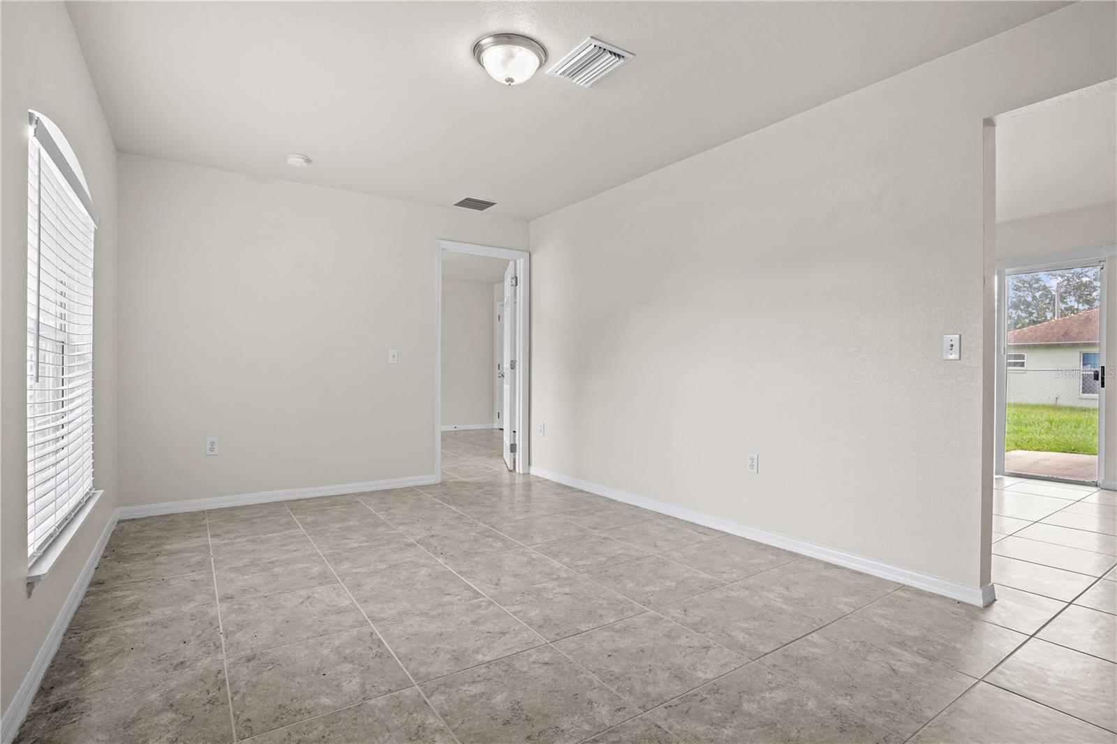 525 Koala Dr Property Photo 7