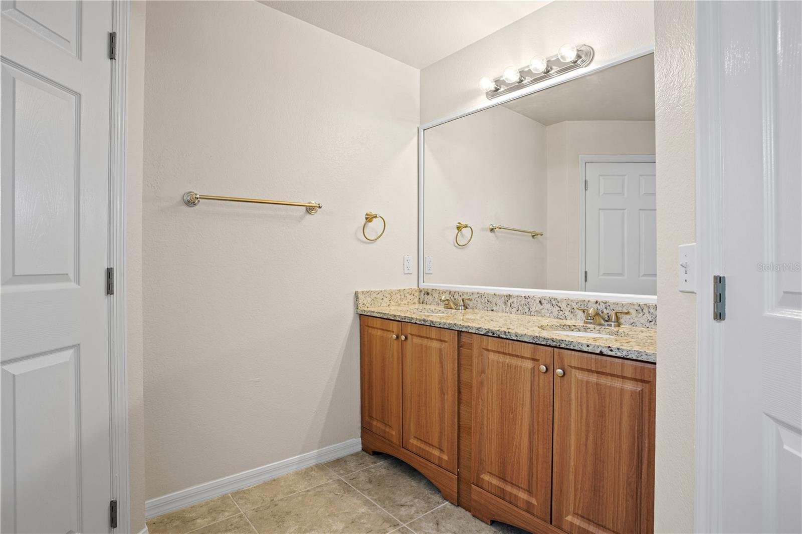 525 Koala Dr Property Photo 22