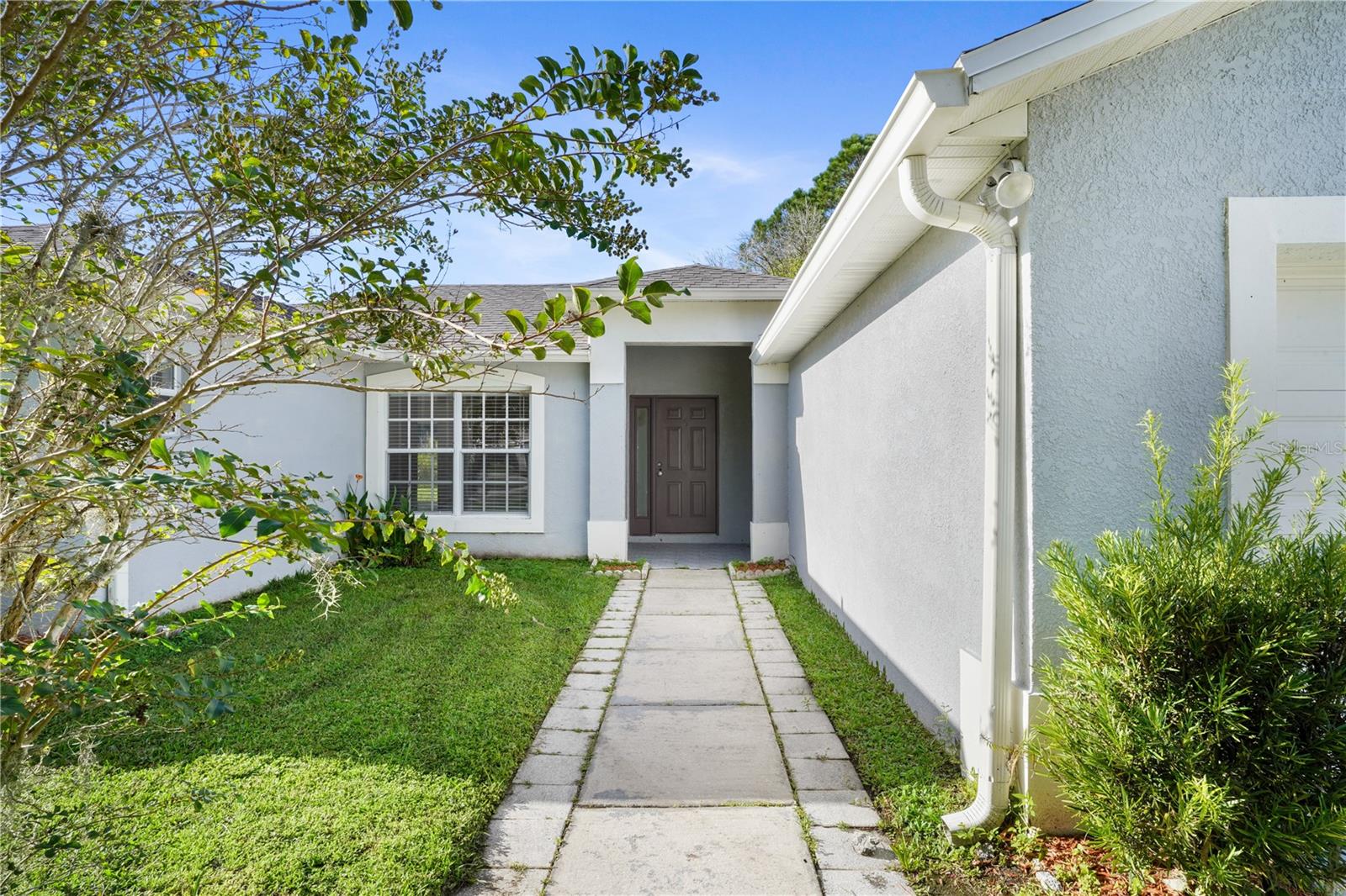 636 Regency Way Property Photo 6