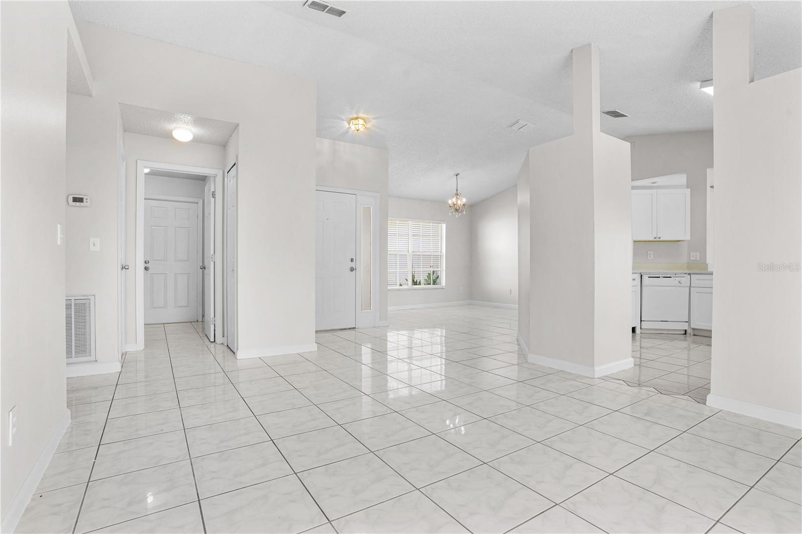 636 Regency Way Property Photo 9