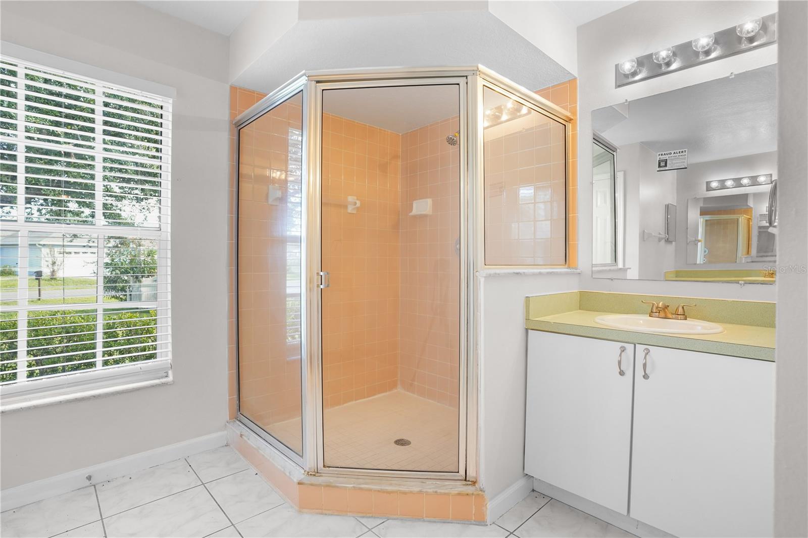 636 Regency Way Property Photo 20