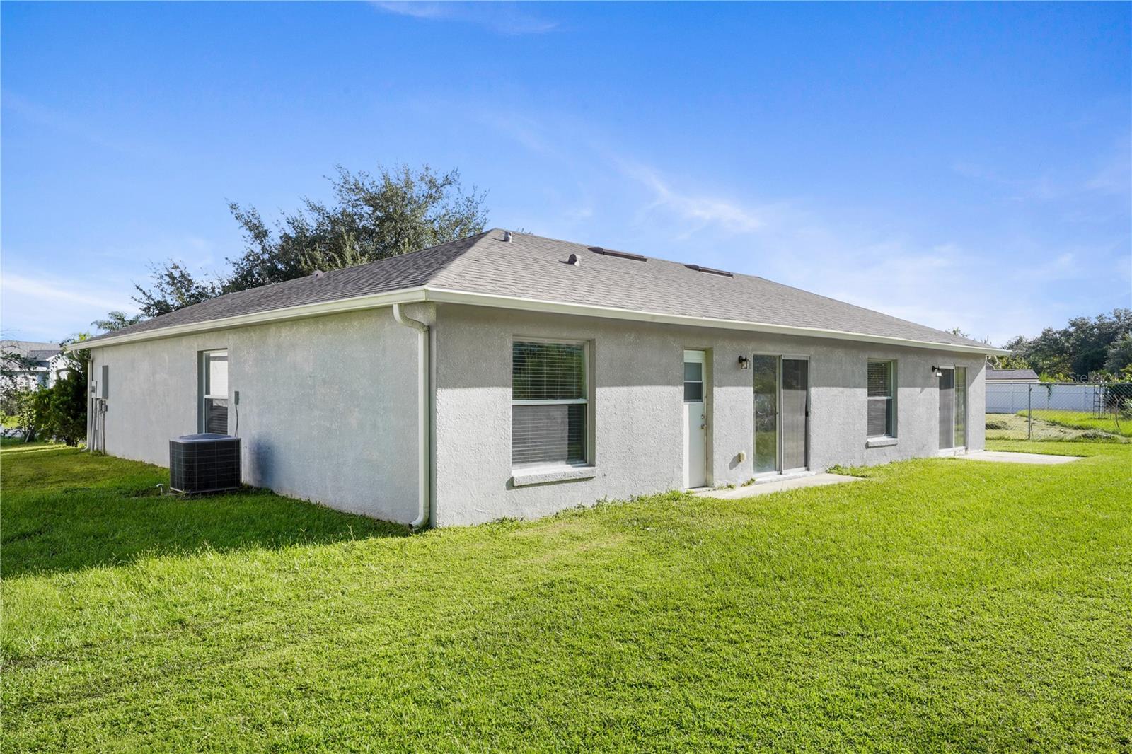 636 Regency Way Property Photo 32