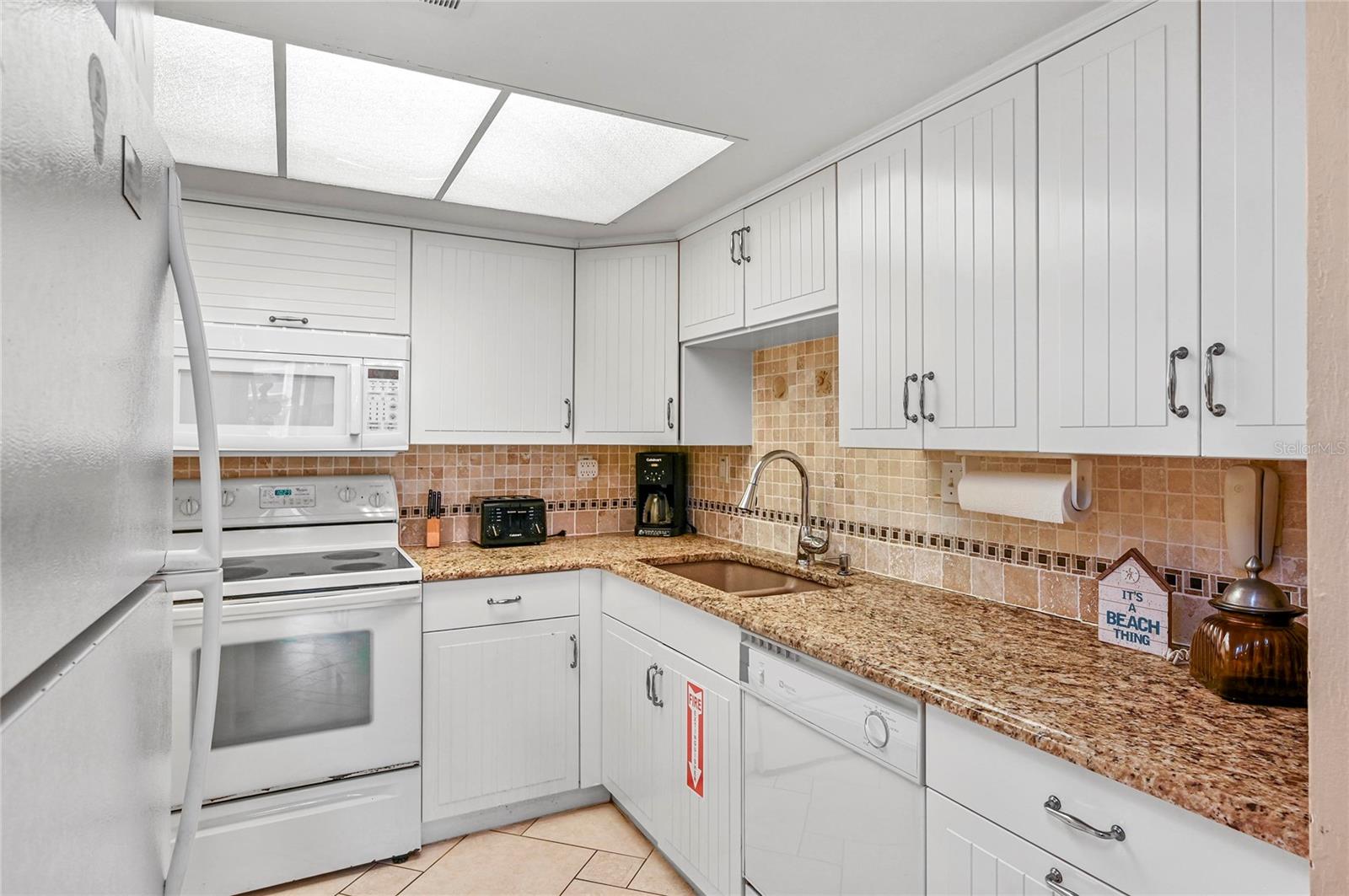 4175 S Atlantic Ave #204 Property Photo 6