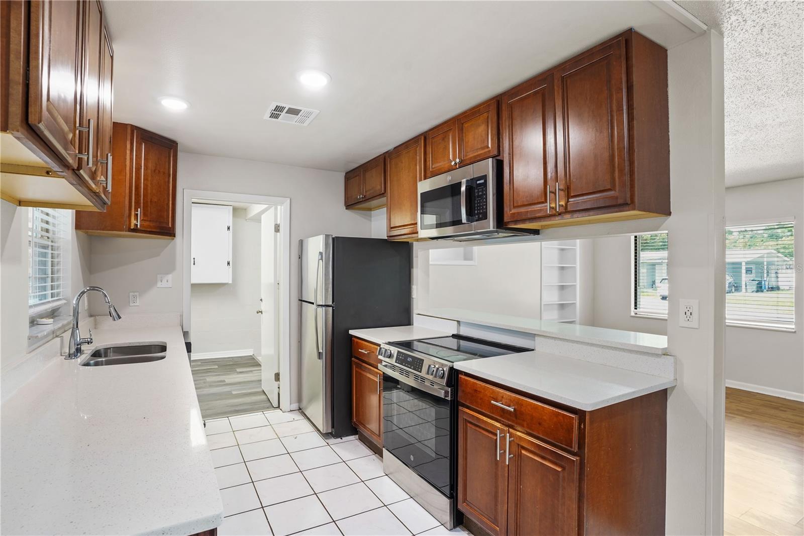 3926 Citadel Dr Property Photo 17