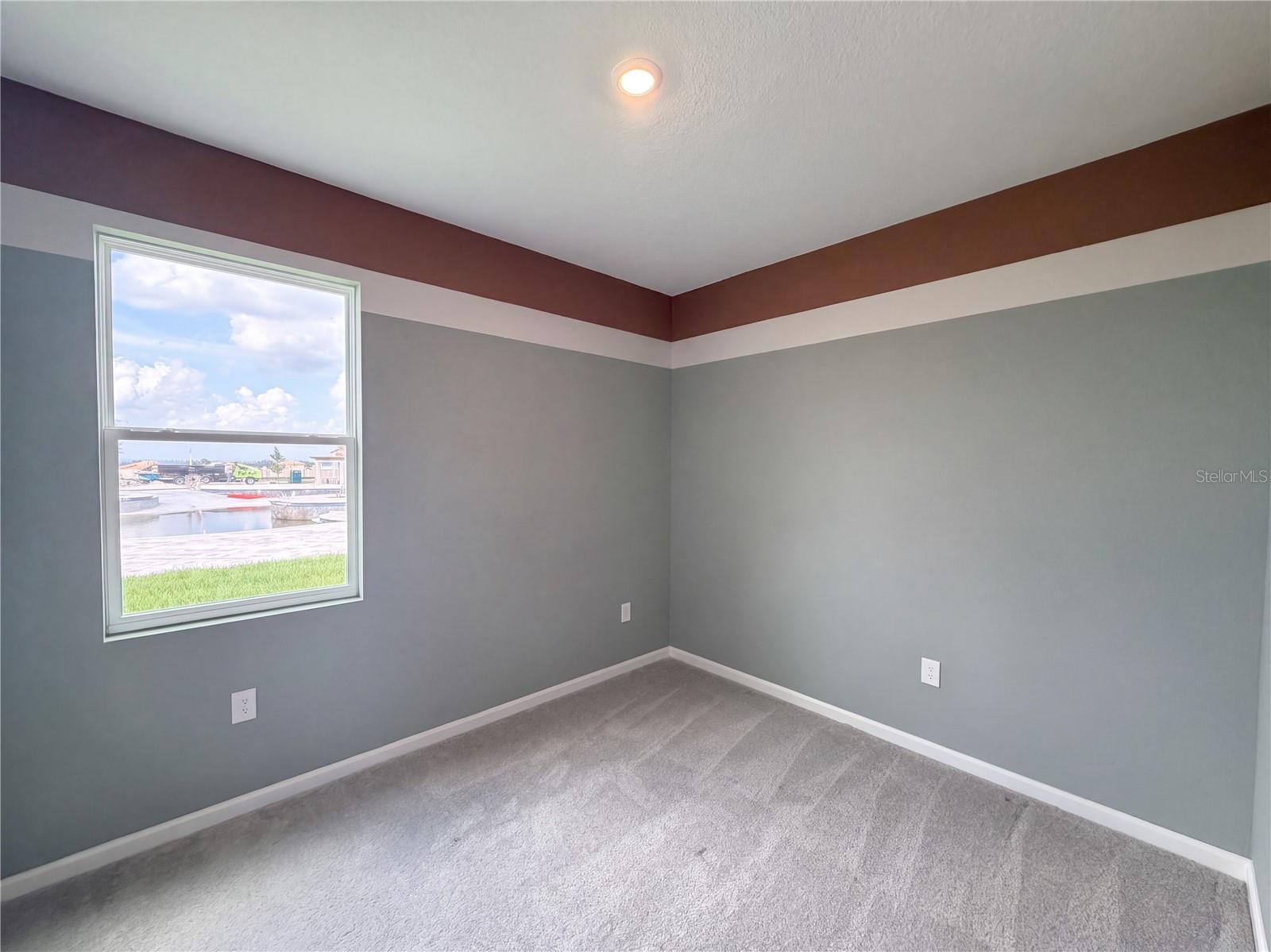 1520 Redwood Ln #m Property Photo 11