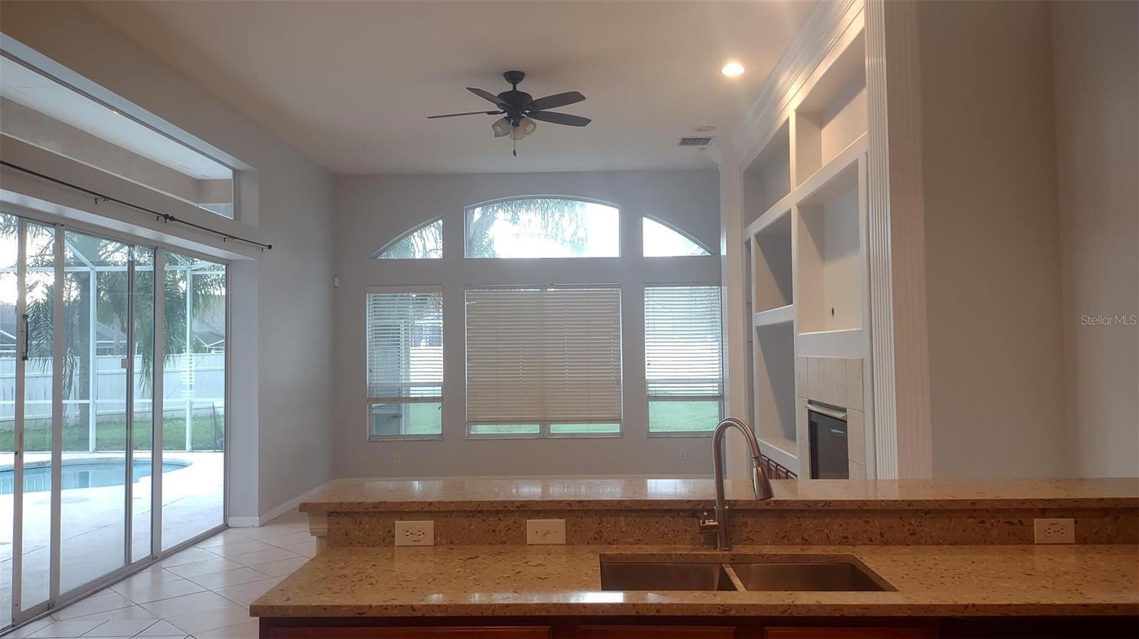18309 Eastwyck Dr Property Photo 2