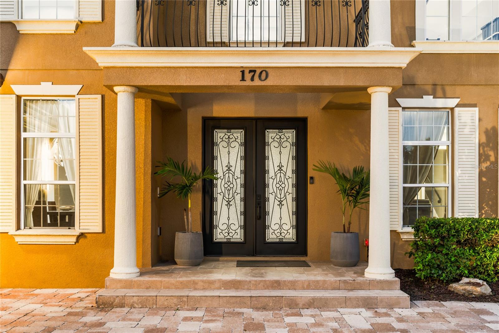 170 Rolex Pt Property Photo 4