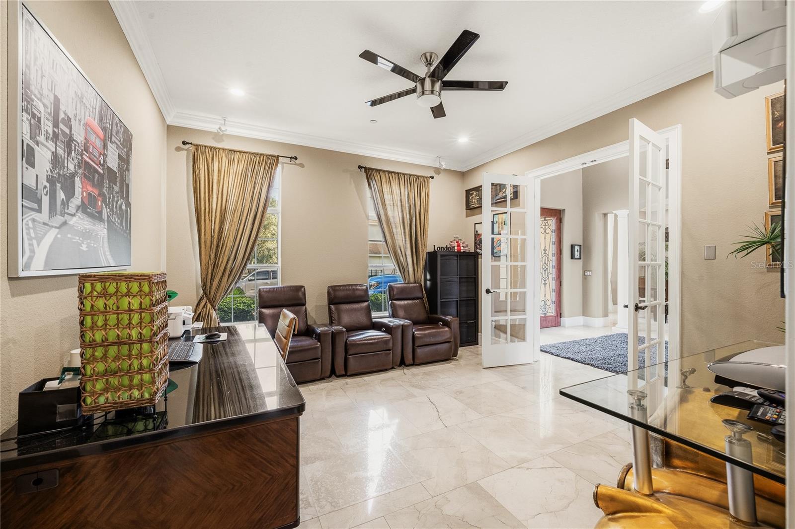 170 Rolex Pt Property Photo 9